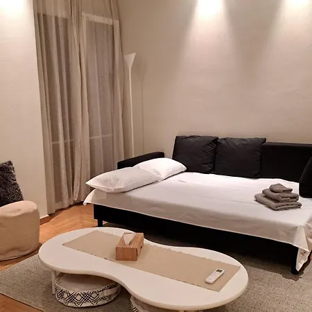 Alimos Marina Apartment